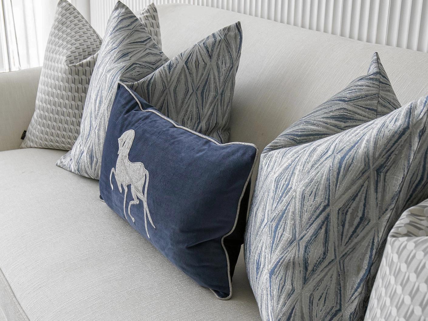 Edwin Bundle bundle - indoor in blue, silver and white, shown in a lifestyle right view as image 3
