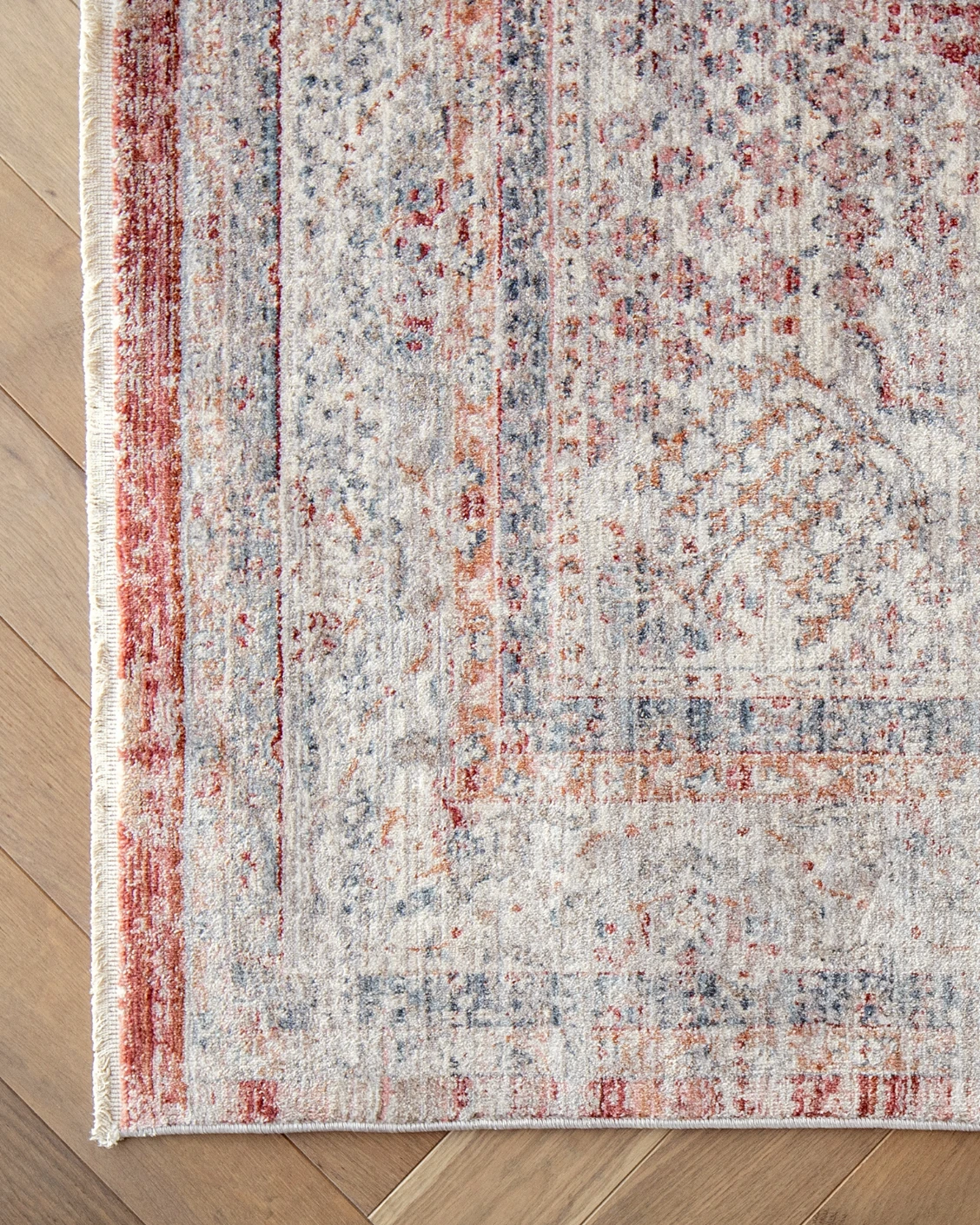 Alexander Rosso carpet in red and beige, shown in a product close-up top view as image 14