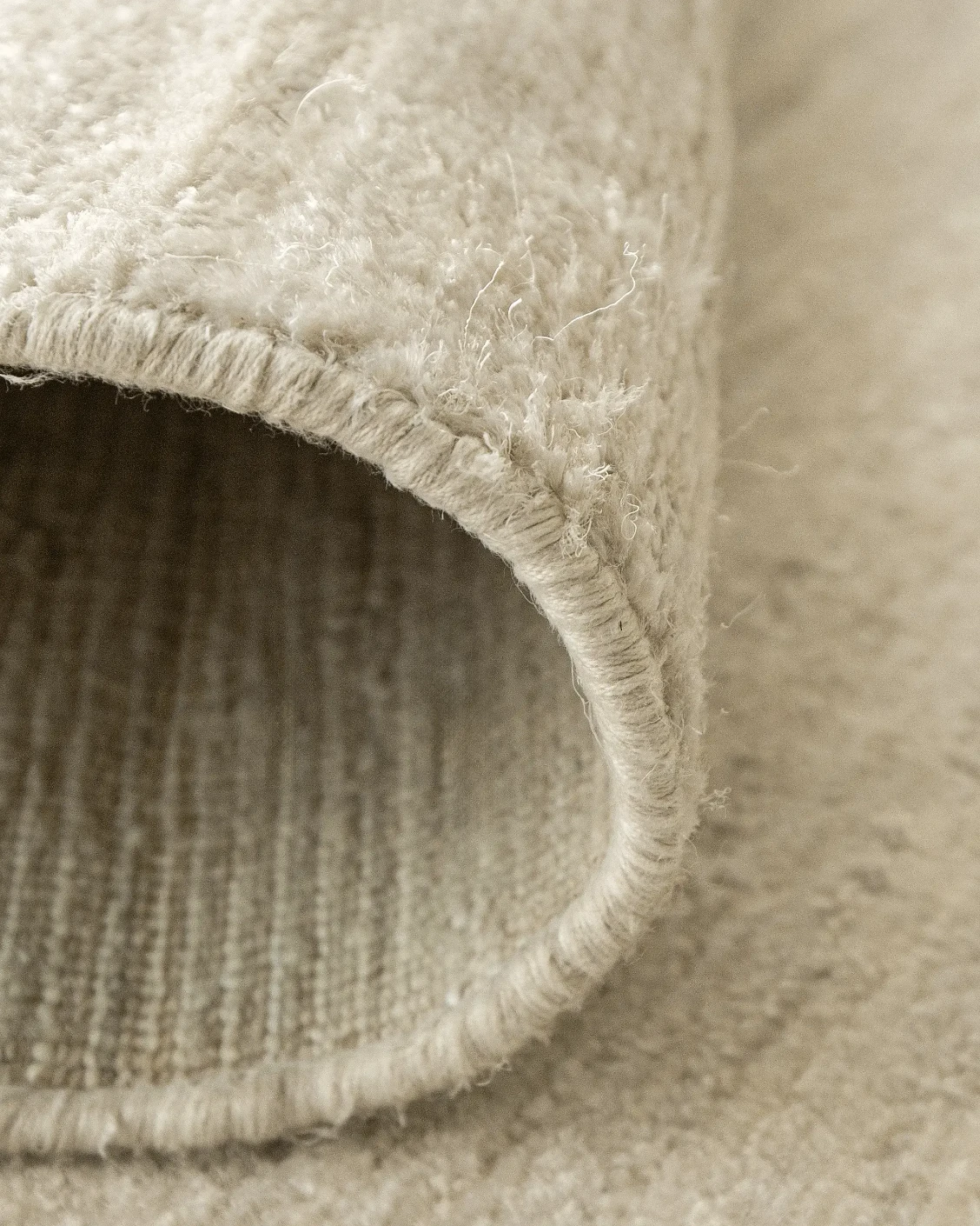 Beatrice Sandy 02 carpet in beige, shown in a product close-up as image 13