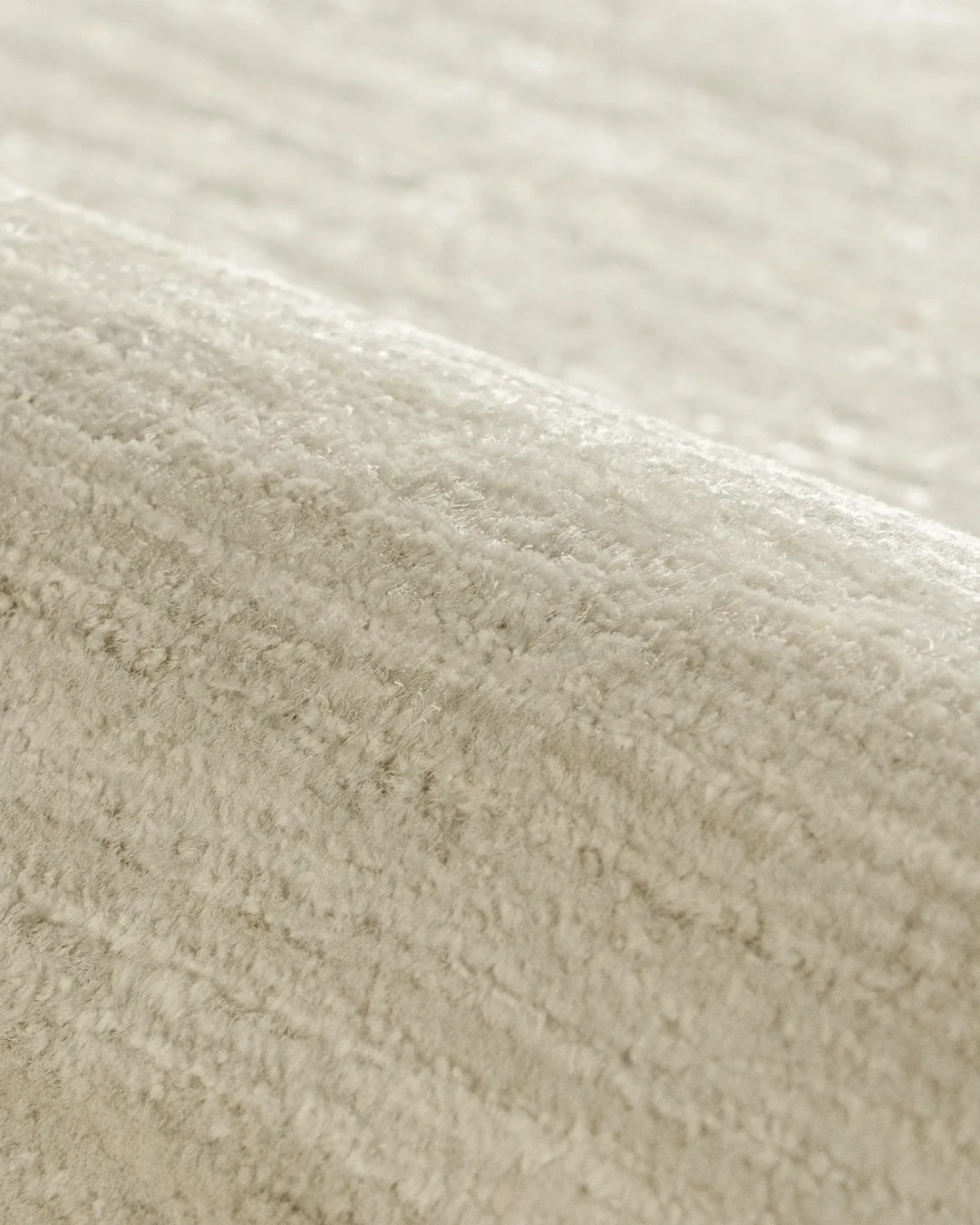 Beatrice Sandy 02 carpet in beige, shown in a product close-up as image 16