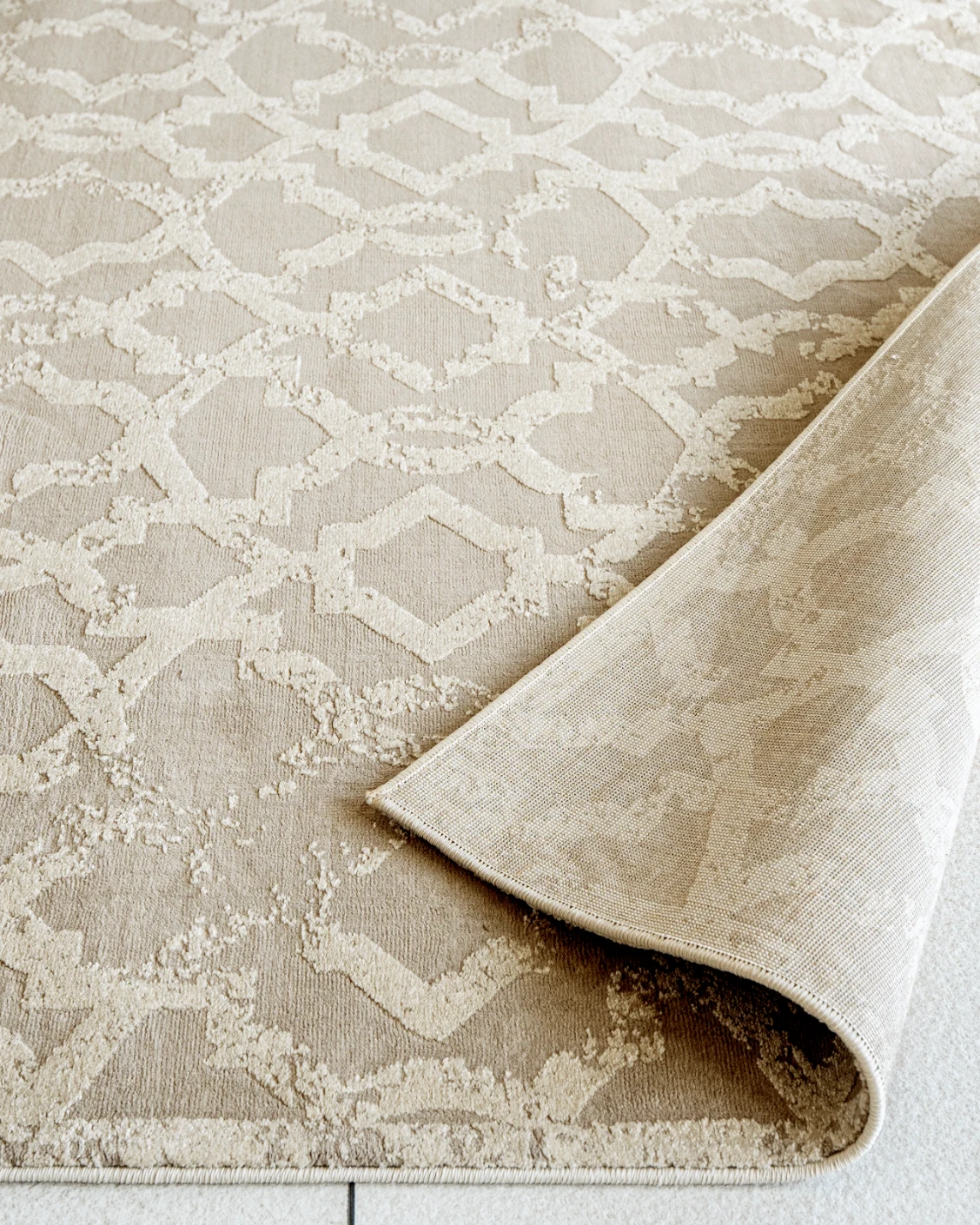 Cooper Sandy Runners carpet in sandy, beige and ivory, shown in a product close-up as image 6