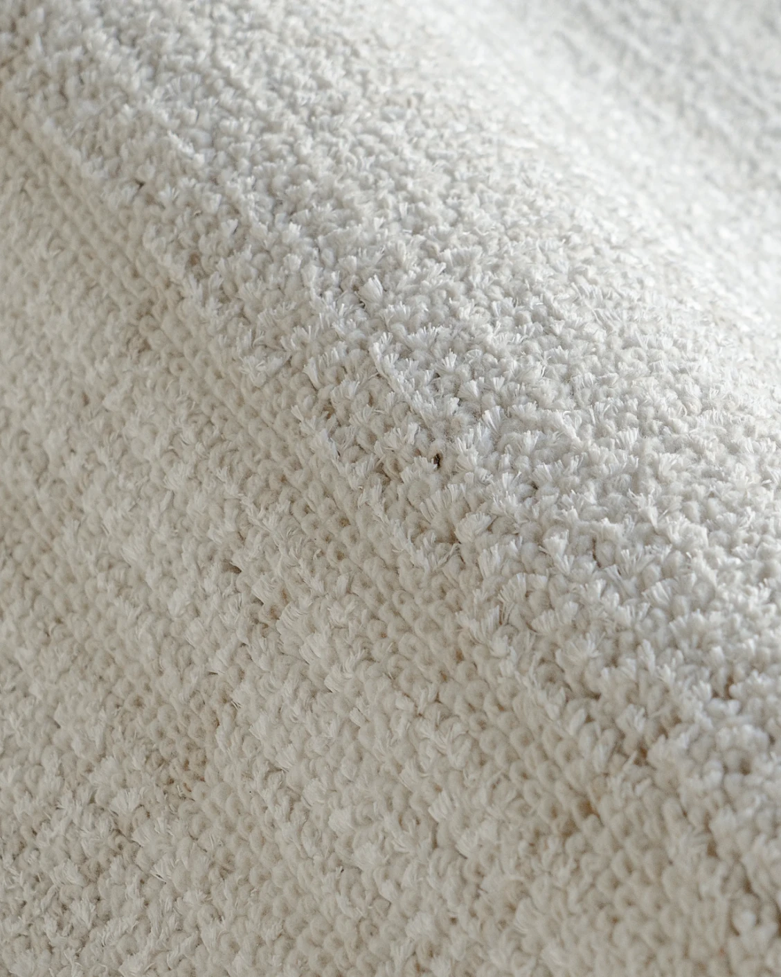 Henry Bianca carpet in ivory and pearl, shown in a product close-up as image 8