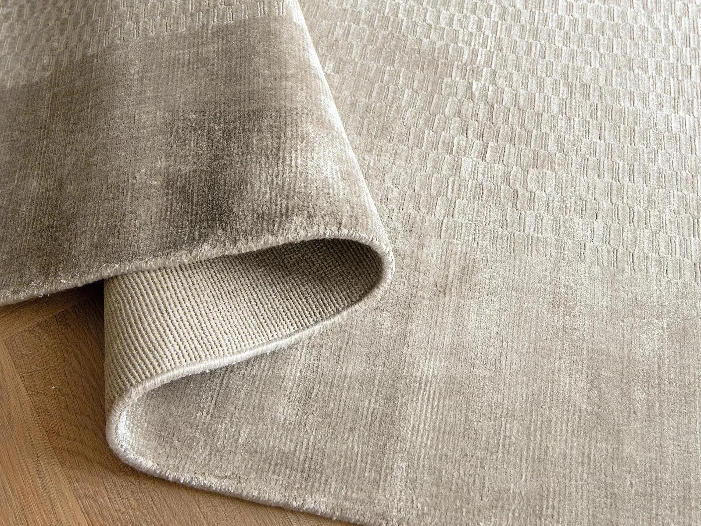Luna Dune carpet in taupe, brown and beige, shown in a product close-up as image 12
