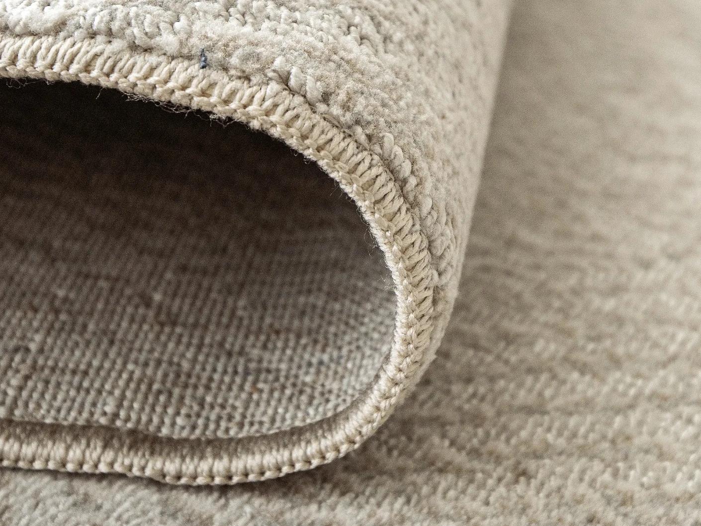 Marco Sandy carpets in beige, shown in a product close-up as image 2