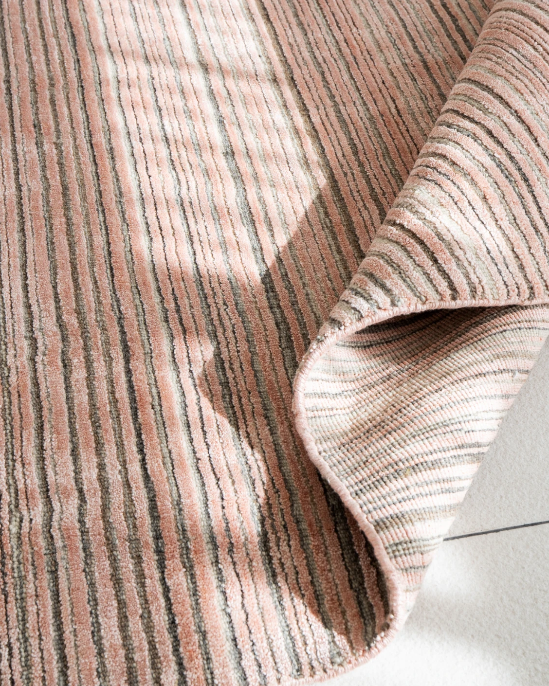 Rita Rosso carpet in pink, shown in a product close-up as image 11