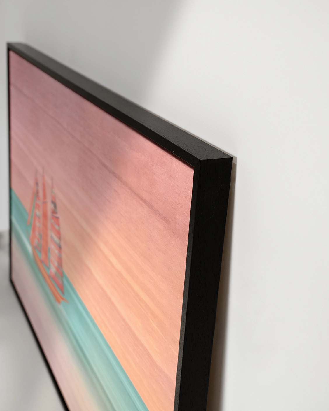 Sails canvas in pink, shown in a lifestyle close-up as image 6